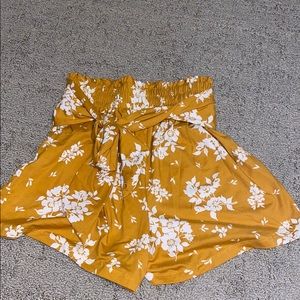 Soft floral shorts